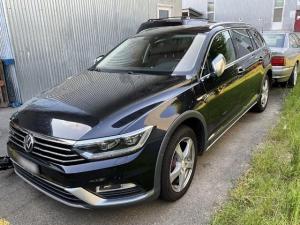 HmEpOd4Bx5.jpg