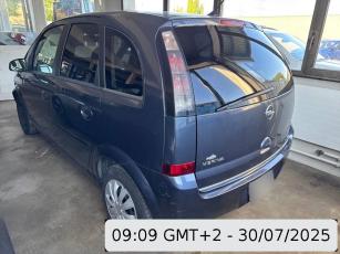 4bCTKt2563.jpg