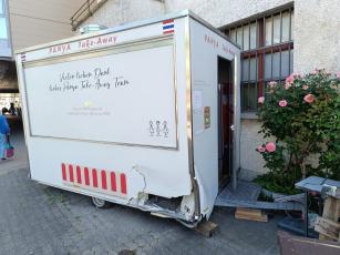 Sx87E5rNaY.jpg