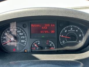 m6lVTgF9jZ.jpg