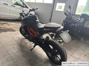 cflb918vZ9.jpg
