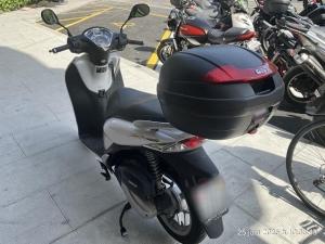 P1Wta99dt0.jpg