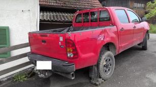q78uI5AAgX.jpg