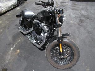 kz907qgGly.jpg